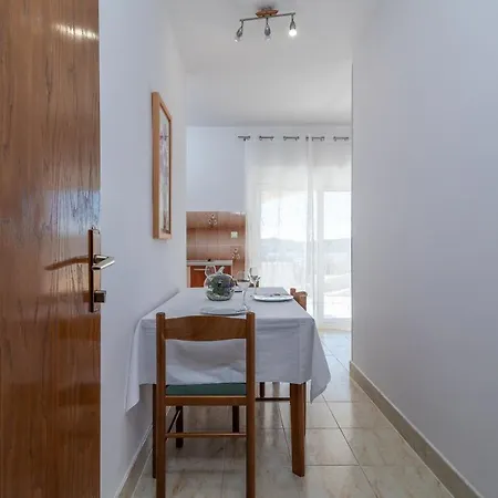 Bikaca 1 Appartement Trogir